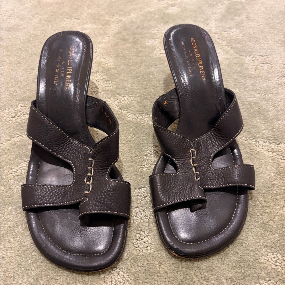 Donald J. Pliner Ivonna Dark Brown Grained Leather Squaretoe Kitten Heel Sandals